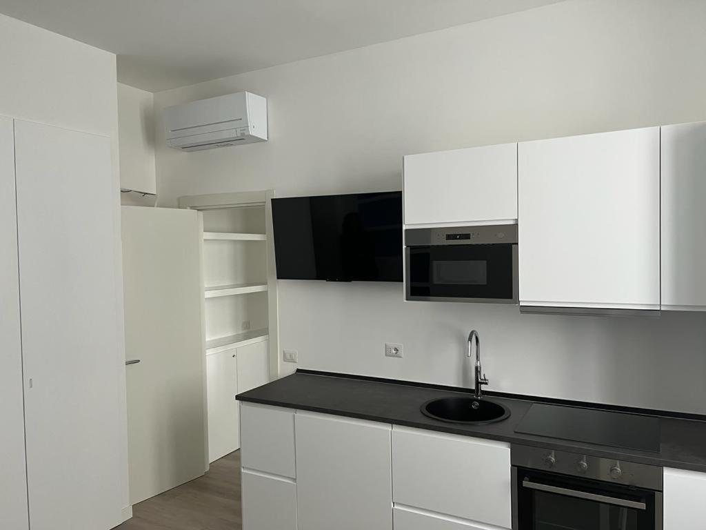 Prestige Boutique Homes - Arco Della Pace 2 Милано Екстериор снимка